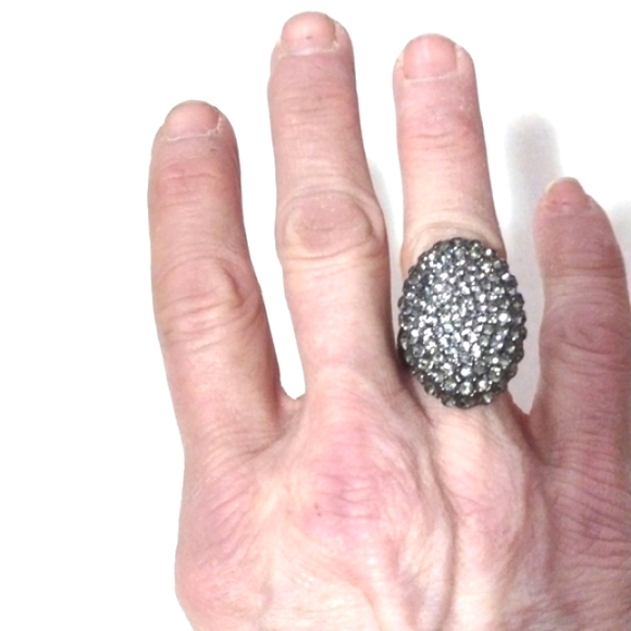 Akkad Jewelry - AKKAD GUNMETAL FINISH PAVE CRYSTAL COCKTAIL RING - SIZE 9